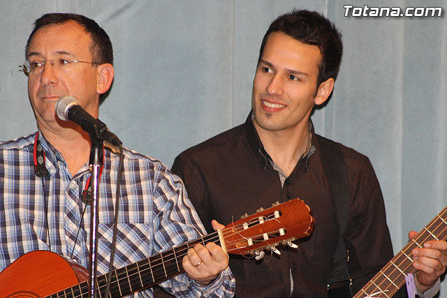 III Certamen de Cuadrillas de Navidad a beneficio de 