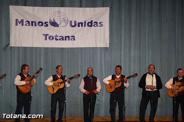 III Certamen de Cuadrillas de Navidad a beneficio de 