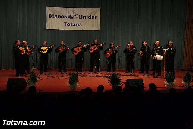 III Certamen de Cuadrillas de Navidad a beneficio de 
