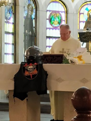 Ofrenda floral de Totana Custom, imposicin de parches a los nuevos socios y cena de hermandad 2019 - 3