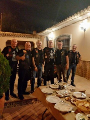 Ofrenda floral de Totana Custom, imposicin de parches a los nuevos socios y cena de hermandad 2019 - 39