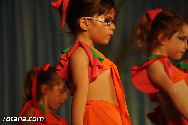 La concejala de Deportes clausura la Escuela Deportiva Municipal de Danza 2012 - 137