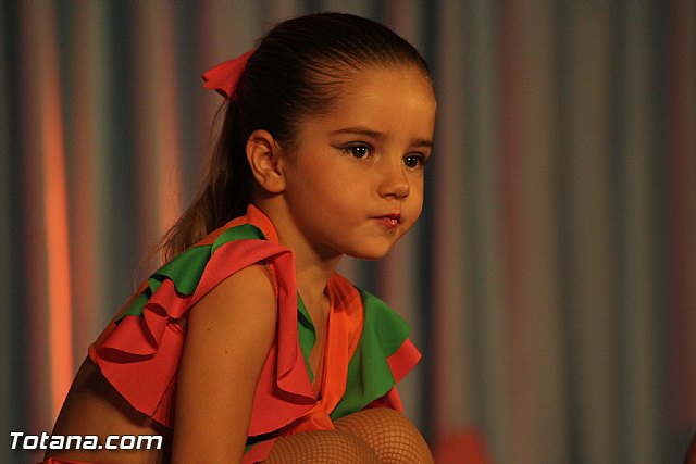 La concejala de Deportes clausura la Escuela Deportiva Municipal de Danza 2012 - 142