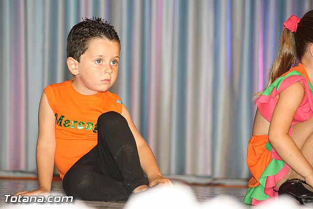 La concejala de Deportes clausura la Escuela Deportiva Municipal de Danza 2012 - 146