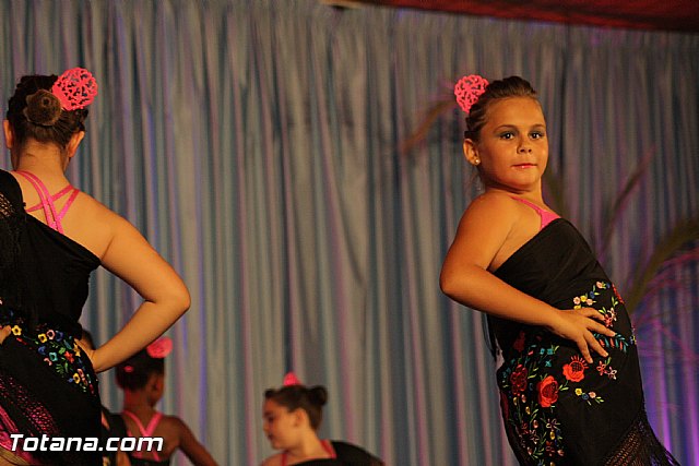 La concejala de Deportes clausura la Escuela Deportiva Municipal de Danza 2012 - 236