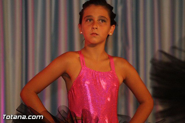 La concejala de Deportes clausura la Escuela Deportiva Municipal de Danza 2012 - 279