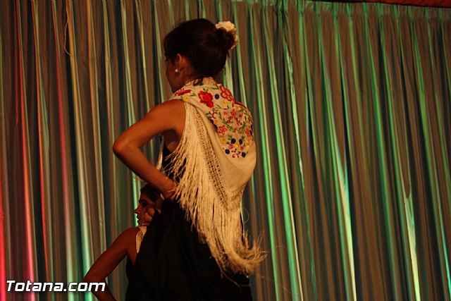 La concejala de Deportes clausura la Escuela Deportiva Municipal de Danza 2012 - 364