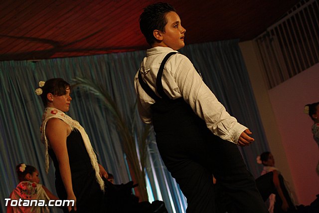 La concejala de Deportes clausura la Escuela Deportiva Municipal de Danza 2012 - 369