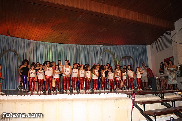 La concejala de Deportes clausura la Escuela Deportiva Municipal de Danza 2012 - 471