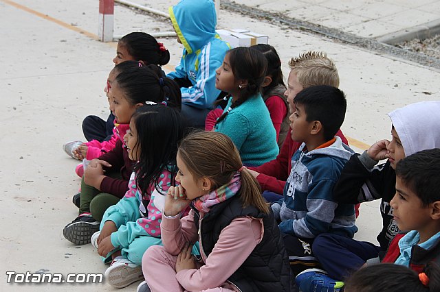 Muestra de efectivos de la Guardia Civil - Colegio Luis Perez Rueda - 15