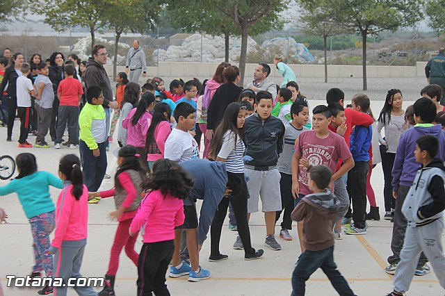 Muestra de efectivos de la Guardia Civil - Colegio Luis Perez Rueda - 32