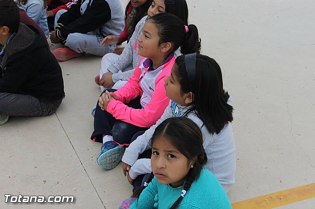 Muestra de efectivos de la Guardia Civil - Colegio Luis Perez Rueda - 46