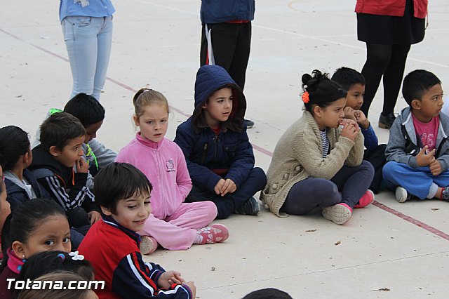 Muestra de efectivos de la Guardia Civil - Colegio Luis Perez Rueda - 51