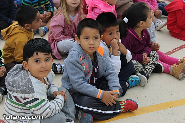 Muestra de efectivos de la Guardia Civil - Colegio Luis Perez Rueda - 58
