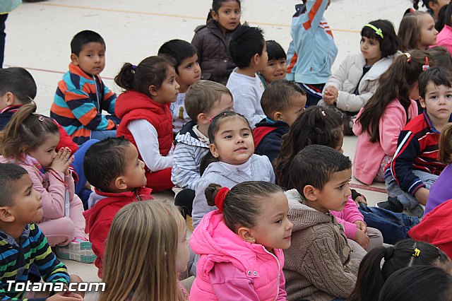 Muestra de efectivos de la Guardia Civil - Colegio Luis Perez Rueda - 61