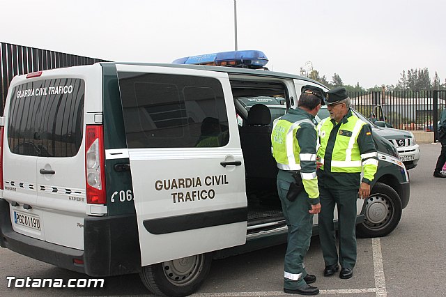 Muestra de efectivos de la Guardia Civil - Colegio Luis Perez Rueda - 105