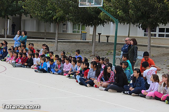 Muestra de efectivos de la Guardia Civil - Colegio Luis Perez Rueda - 119