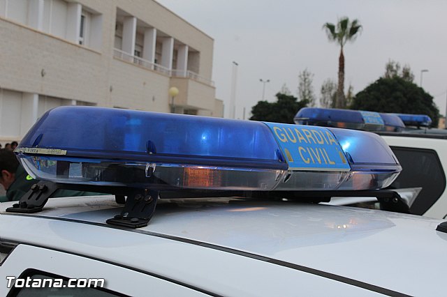 Muestra de efectivos de la Guardia Civil - Colegio Luis Perez Rueda - 180