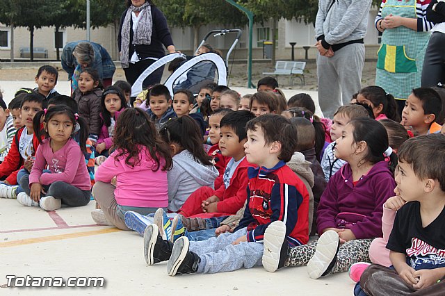 Muestra de efectivos de la Guardia Civil - Colegio Luis Perez Rueda - 207