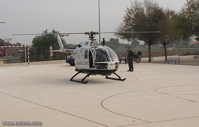 Muestra de efectivos de la Guardia Civil - Colegio Luis Perez Rueda - 228