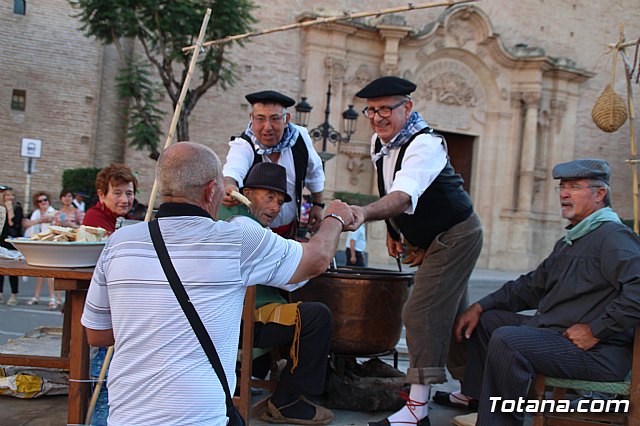 xito de organizacin y participacin de la Fiesta del Folklore y las Tradiciones 
