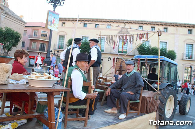 xito de organizacin y participacin de la Fiesta del Folklore y las Tradiciones 