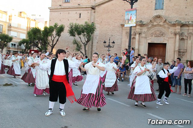 xito de organizacin y participacin de la Fiesta del Folklore y las Tradiciones 