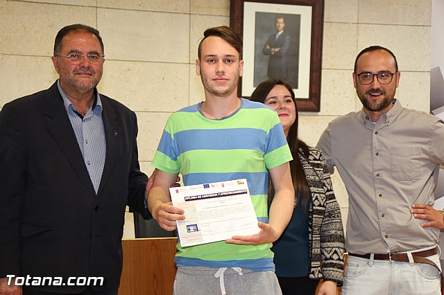 Proyectos Labor: un paso hacia la empleabilidad y Labor 2.0 Garanta Juvenil - 34