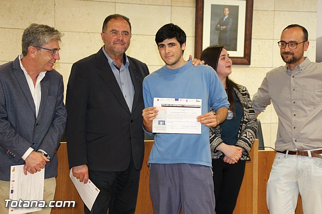 Proyectos Labor: un paso hacia la empleabilidad y Labor 2.0 Garanta Juvenil - 52