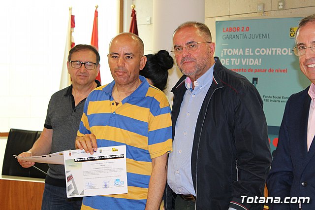  Autoridades regionales y locales de los municipios de Totana, Alhama y Aledo clausuran el programa Labor y entregan los diplomas a los participantes del curso 2018/2019 - 36