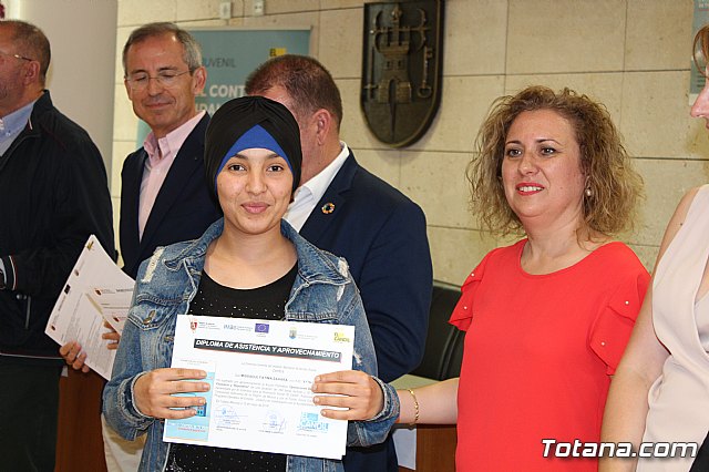  Autoridades regionales y locales de los municipios de Totana, Alhama y Aledo clausuran el programa Labor y entregan los diplomas a los participantes del curso 2018/2019 - 59