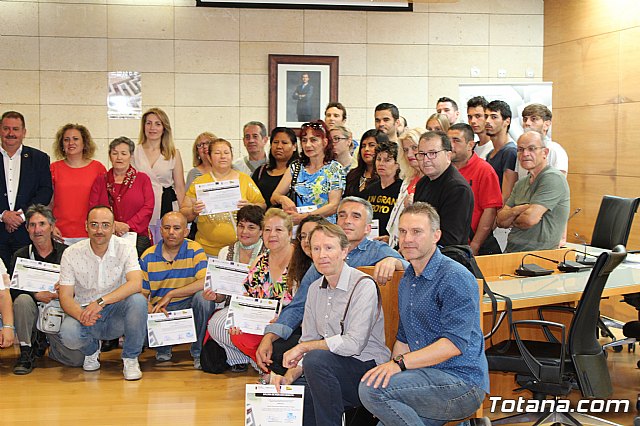 Autoridades regionales y locales de los municipios de Totana, Alhama y Aledo clausuran el programa Labor y entregan los diplomas a los participantes del curso 2018/2019 - 71