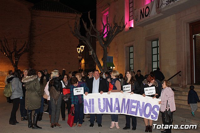 Concentracin y marcha contra la Violencia de Gnero y lectura del manifiesto institucional 2018 - 37