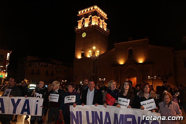 Concentracin y marcha contra la Violencia de Gnero y lectura del manifiesto institucional 2018 - 38