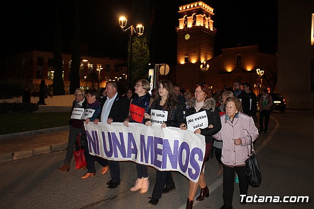 Concentracin y marcha contra la Violencia de Gnero y lectura del manifiesto institucional 2018 - 42