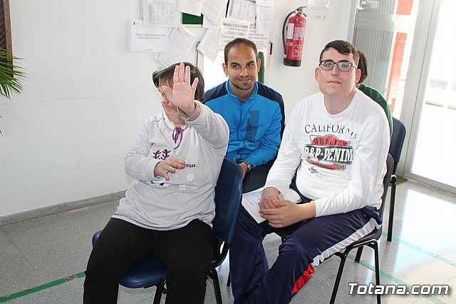 La Orquesta de La Dolorosa visita los centros de da para personas con enfermedad mental - 12