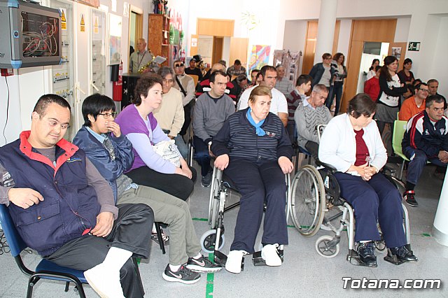 La Orquesta de La Dolorosa visita los centros de da para personas con enfermedad mental - 20