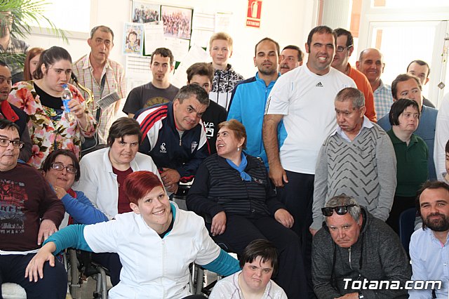 La Orquesta de La Dolorosa visita los centros de da para personas con enfermedad mental - 40