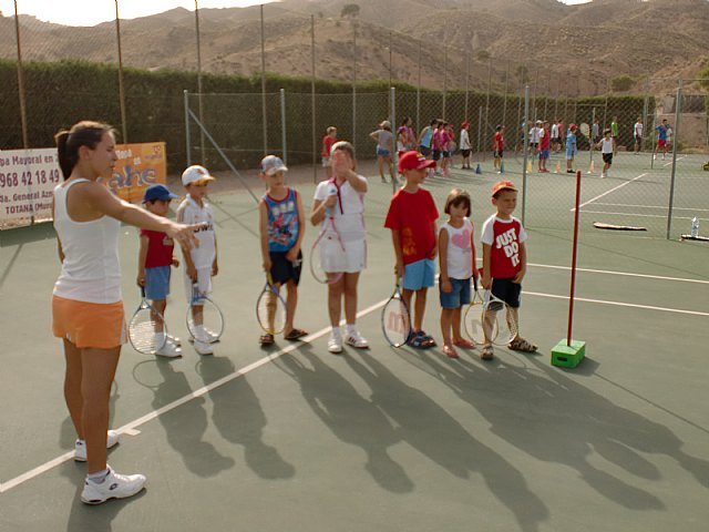 Clausura del curso 2011-2012 de la Escuela del Club de Tenis Totana - 2