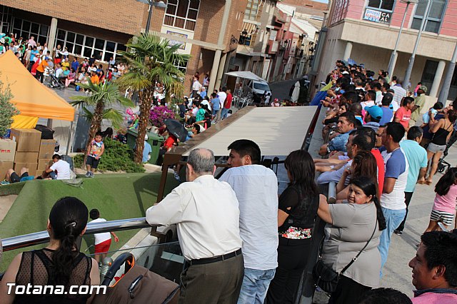 Totana canta por Ecuador - 10