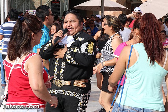 Totana canta por Ecuador - 38