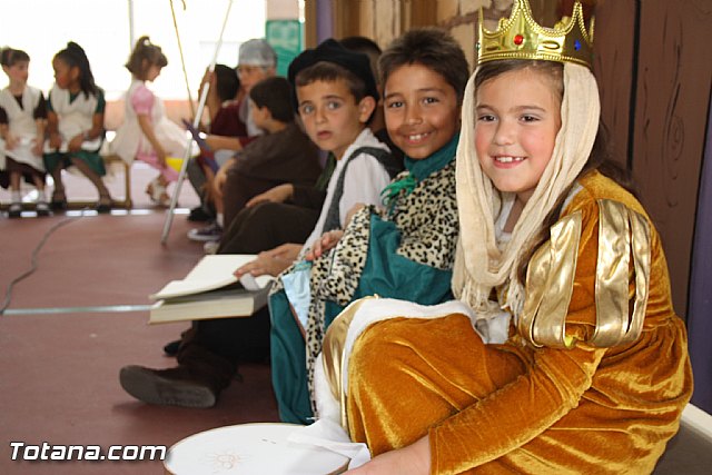 Semana cultural. Edad Media. Colegio Santa Eulalia 2012 - 80