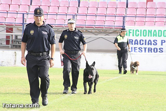 Exhibicin Guas Caninos Detectores de Drogas - 45