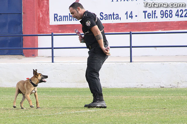 Exhibicin Guas Caninos Detectores de Drogas - 97