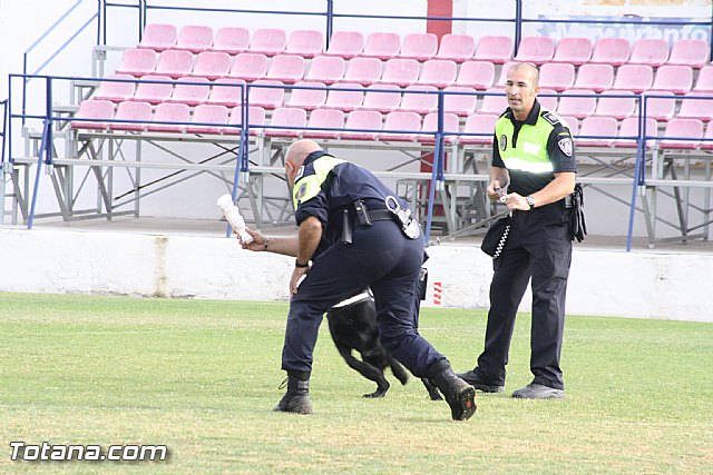 Exhibicin Guas Caninos Detectores de Drogas - 102