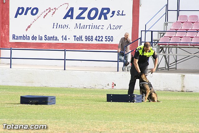Exhibicin Guas Caninos Detectores de Drogas - 109