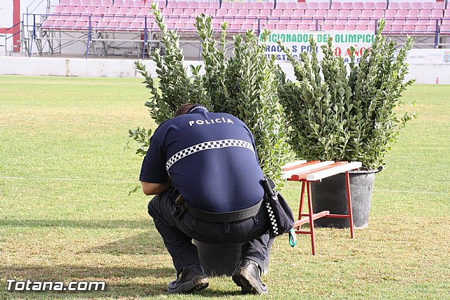 Exhibicin Guas Caninos Detectores de Drogas - 120