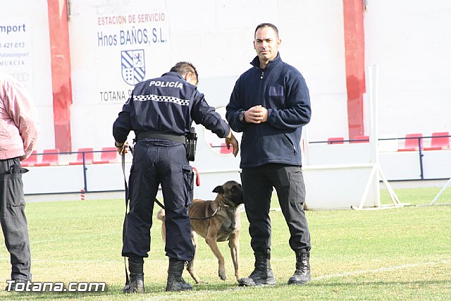 Exhibicin Guas Caninos Detectores de Drogas - 135