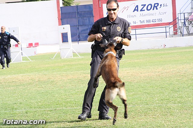Exhibicin Guas Caninos Detectores de Drogas - 181