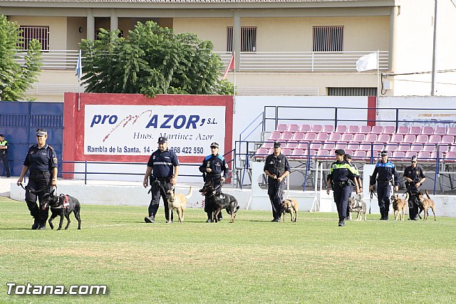 Exhibicin Guas Caninos Detectores de Drogas - 246